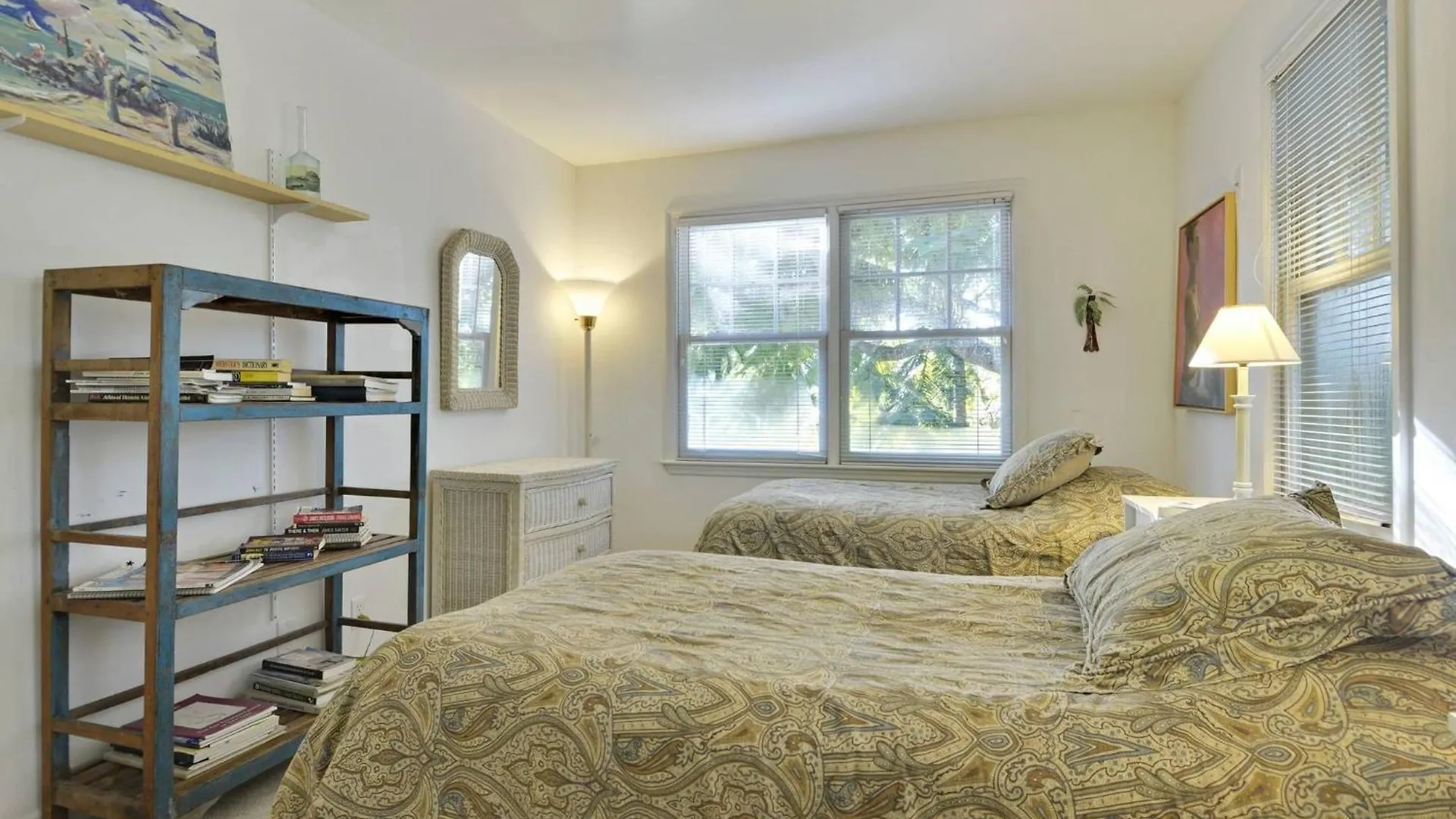 Tatil Evi Artist Garden By Avantstay Great Location W Balcony Outdoor Dining Shared Pool Bbq Week Long Stays Key West